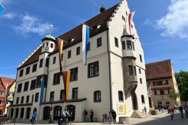 An Herrenmontag haben die städtischen Verwaltungseinrichtungen nachmittags geschlossen. 