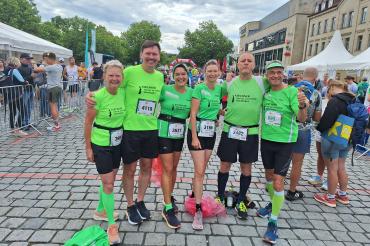 von links, Anneliese Zinke, Stefan Kirchner, Susanne Vierkorn, Brigitte Radajewski, Andreas Graf und Hans Niederhuber