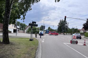 Hier sieht man eine gesperrte Kreuzung in Nordheim.