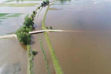 Hier sieht man die Zusam-Überschwemmung bei Rettingen.