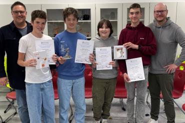 Das Robotik-Team der Realschule Rain.