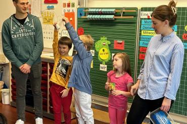 Zahnärzte in der Grundschule in Wemding