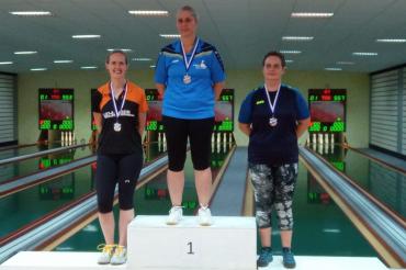 Hier sieht man die Siegerehrung bei der bayerischen Meisterschaft der Breitensportkegler.