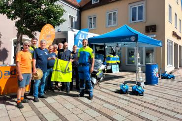 ADFC Donau-Ries und Verkehrspolizeiinspektion Donauwörth in Sachen Fahrradsicherheit gemeinsam unterwegs