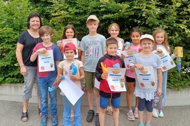 Fleißige Leserinnen und Leser der Leonhart-Fuchs-Grundschule Wemding. 