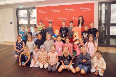 Ferienprogramm der Stadt Wemding und Gemeinde Marxheim in der Sparkasse Donauwörth.