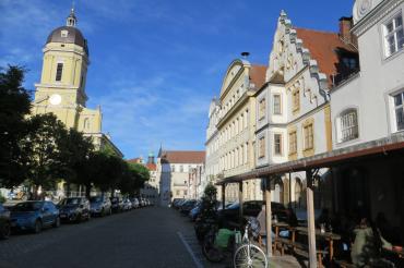 Hier sieht man die ehemalige Residenzstadt Neuburg an der Donau.