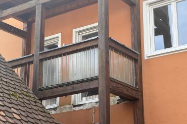 In Harburg ist ein Balkon abgestürzt. 
