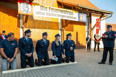 Die FW Auhausen bittet die Kameraden aus Hainsfarth um Patenschaft für ihre 150-Jahrfeier.
