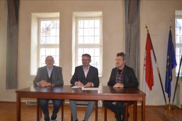 V.l.n.r.: Alfred Seitz (BEG), Dr. Martin Drexler (Bürgermeister Wemding), Manfred Rößle (BEG)