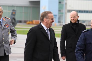 Übergabe H145 Oskar Pistorius 