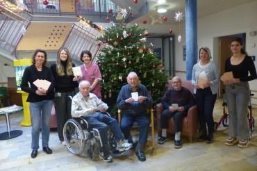 Weihnachtspost Destilla