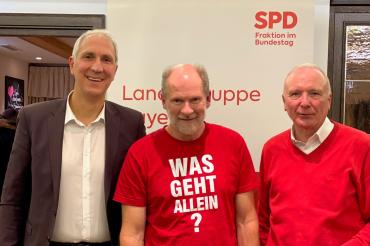 SPD-Bundestagsabgeordneten Christoph Schmid und Bernd Westphal mit DGB-Kreisvorsitzendem Werner Hafner