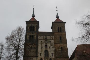 Die Pfarrkirche St. Maria und St. Godehard in Auhausen ist ein Denkmal von nationaler Bedeutung.
