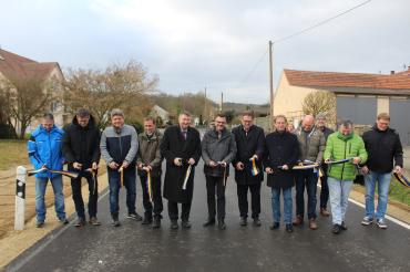 Offizielle Freigabe der Straßen Riedlingen - Wörnitzstein in Huttenbach.