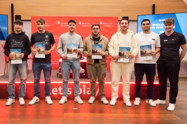 Niklas Baur und Marc Watzl (3. Platz), Redzheb Redzheb und Anto Crnov (1. Platz), Alptug Günes und Mustafa Özsoy (2. Platz), Niklas Joswig.