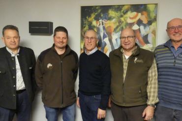 V.l.n.r.: Albert Reiner, Florian Otto, Xaver Feistle, Robert Oberfrank, Martin Schweihofer (Jagdberater)