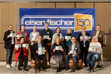 Zum 150-jährigen Firmenjubiläum überreichte Eisen Fischer Spenden an verschiedene Organisationen.