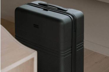 Die Entscheidung für einen Nortvi Koffer ist mehr als nur der Kauf eines Koffers; es ist die Entscheidung für eine Philosophie.