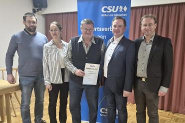 Das Bild zeigt Alexander Wild, Kathrin Dorfmüller, Anton Rusch, Franz Ost und Wolfgang Fackler.