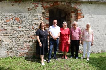 Die offenen Stadtführungen der Stadt Rain starten in die Saison 2025.