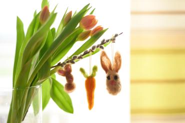 Osterdeko aus Wolle gefilzt.