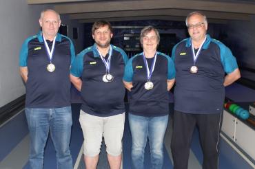 V.l.n.r.: Willi Wagner, Marcel Seidenkranz, Tanja Werner und Gerald Zajitschek. Es fehlen Elke Bold und Werner Weber.