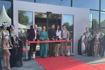 Auf dem Bild zu sehen (von links): Michael Bierschneider, Doris Fleischmann, Yves Becker-Fahr, Ines Fleischmann und Luca Fleischmann). 