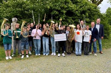 Rotary Spende an Heilig-Kreuz