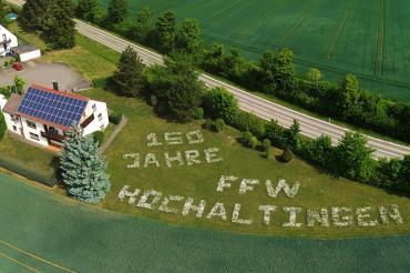 Die Freiwillige Feuerwehr Hochaltingen, bei der Walter aktives Mitglied ist, feiert am ersten Juliwochenede ihr 150-Jähriges bestehen.