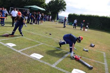Im Zeltlager gab es zahlreiche Übungen für die angehenden Feuerwehrkräfte.