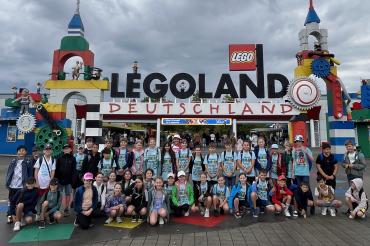 Die vierten Klasse der Leonhart-Fuchs-Grundschule erleben einen spannenden Ausflug ins Legoland.