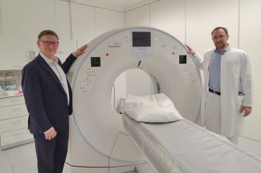 Der moderne CT (Computertomograph) in der Donau-Ries Klinik Donauwörth.