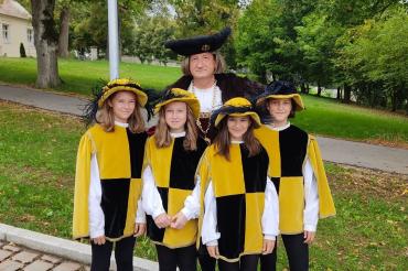 Pagen um Kaiser Maximilian