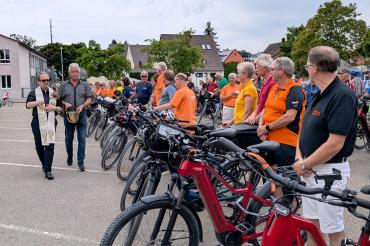 Radlweihe durch Stadtpfarrer