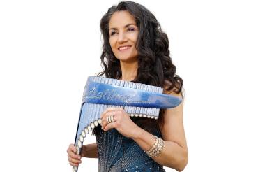Die Panflötenspielerin Daniela de Santos.