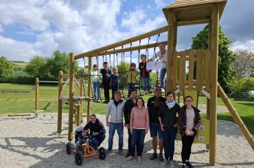 Yoga bewegt Spendenübergabe 