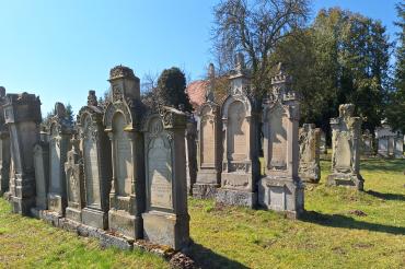 Jüdischer Friedhof in Oettingen. 