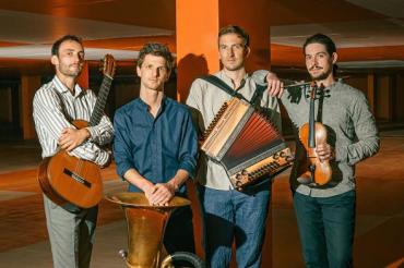 Maxjoseph mit „Bandsintown