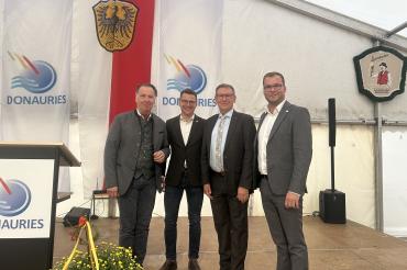 Eröffnung der 20. DONAURIES-Ausstellung mit Entertainer Johannes Warth, OB David Wittner, Landrat Stefan Rößle und Klemens Heininger (Leiter Stabstelle Kreisentwicklung und Nachhaltigkeit) 