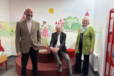 Murat Koc (Personal Matrix, Spender), Johann Streitberger (Vorsitzender und Gründer Juventas Stiftung) und Irmgard Assmann (Vorsitzende Juventas Stiftung).