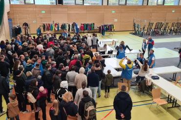 Skibasar in der Turnhalle in Tapfheim 