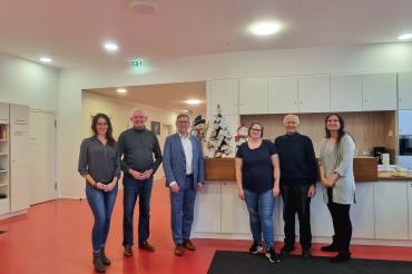 Michaela Kaag (Mehrgenerationenhaus), Jörg Fischer (Quartiersmanager), Landrat Stefan Rößle, Milena Ernst, Georg Sappler, Christine Brönner (Re-box).