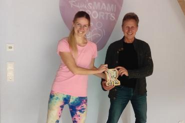 Spendenübergabe an Kinder wollen leben, spielen, lachen! e.V.