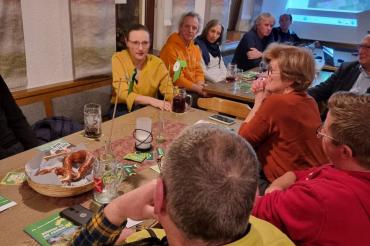 MdB Lisa Badum im Bürgerdialog. 