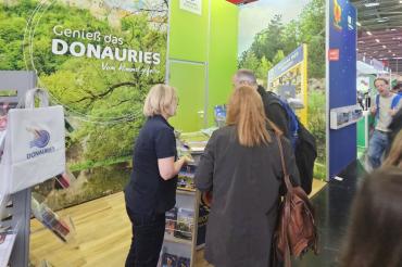 Am Messestand auf der f.re.e in München