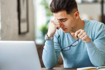 Zeitumstellung - die einen merken sie  kaum, für andere sind Müdigkeit und  Erschöpfung vorprogrammiert.