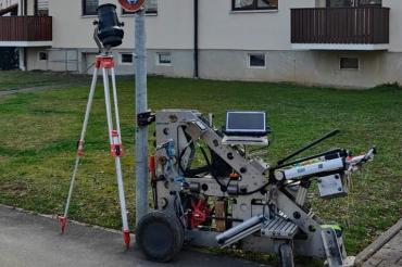 Standsicherheitsprüfung der Straßenbeleuchtungsmasten und Lichtsignalanlagen