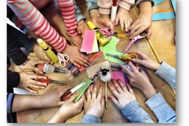 Kindertreff der Stadtbibliothek Nördlingen lädt zum Basteln ein