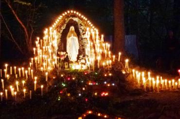 Lichterprozession Lourdesgrotte